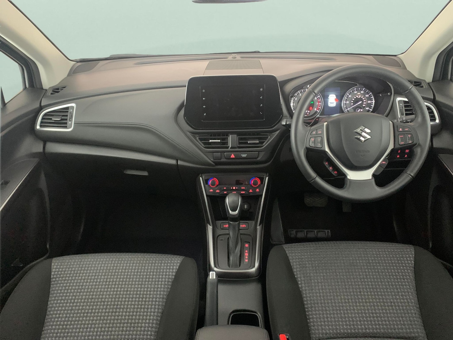 Used Suzuki SX4 S-Cross 2023 for sale - 76941185: Photo 5