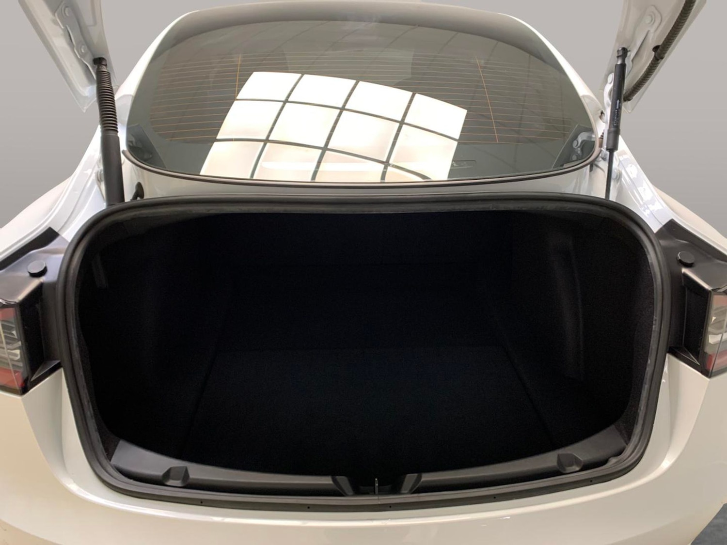 Used Tesla Model 3 2021 for sale - 77099379: Photo 33