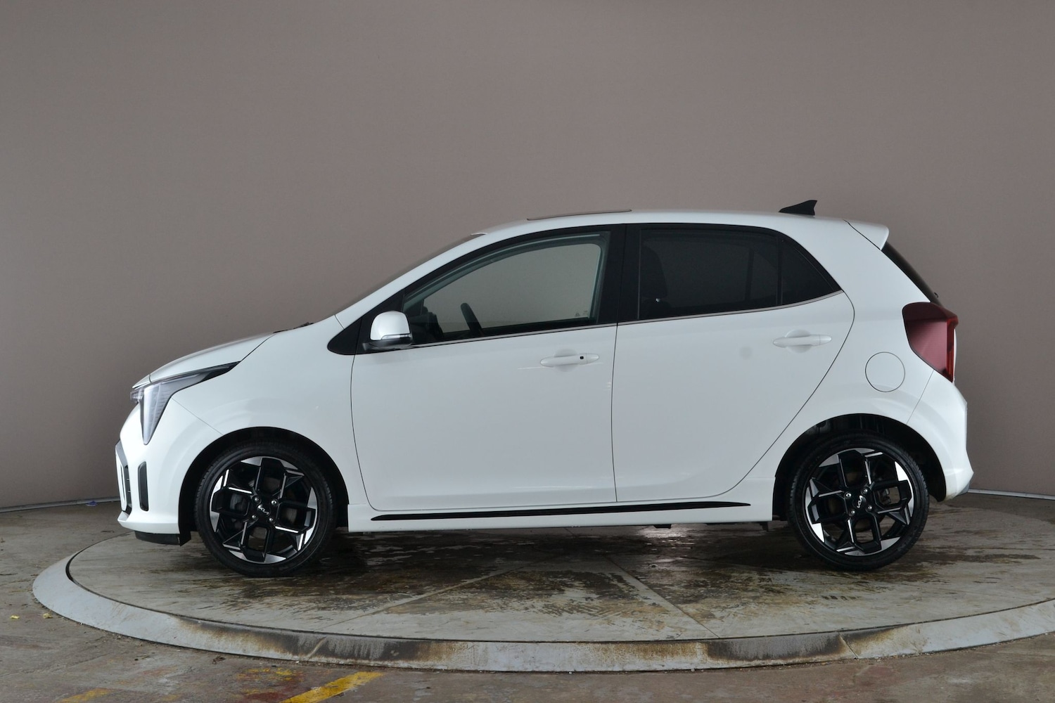 Used Kia Picanto 2024 for sale - 77631070: Photo 15