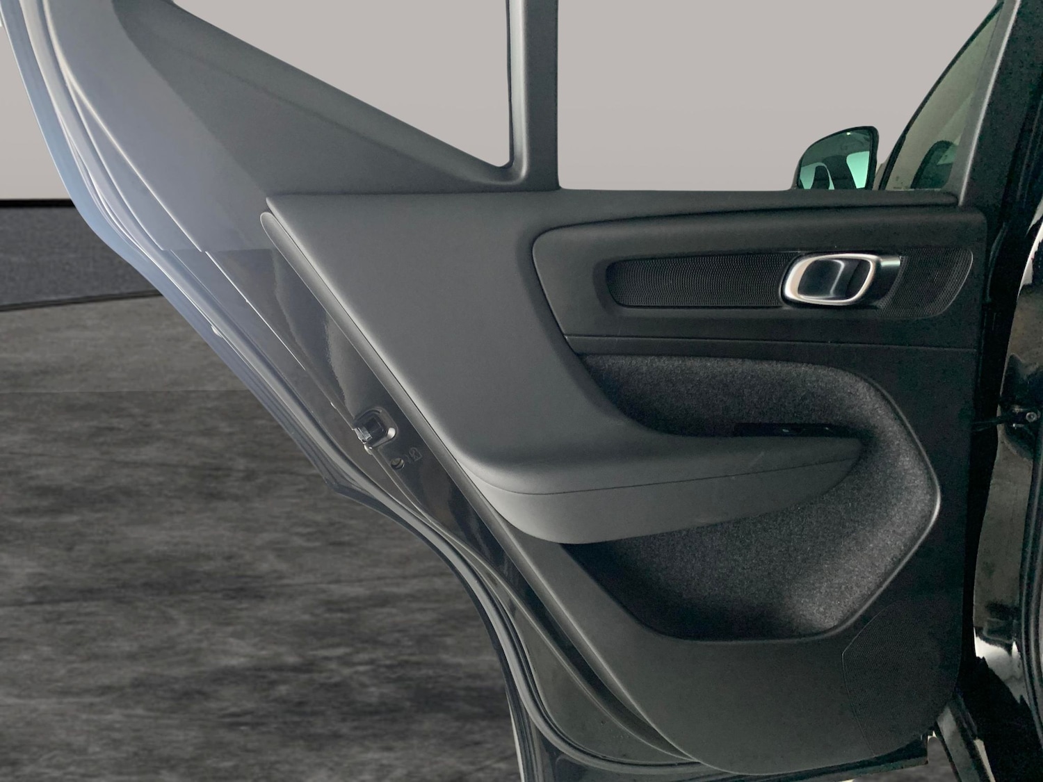 Used Volvo XC40 2022 for sale - 77077715: Photo 28