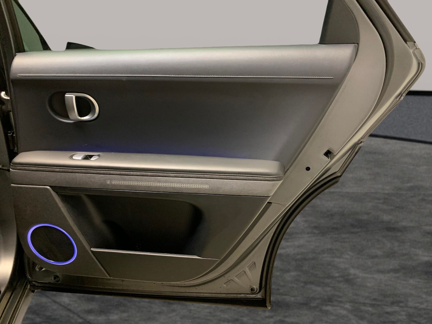 Used Hyundai IONIQ 5 2022 for sale - 76403043: Photo 41