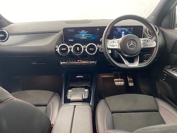 Used Mercedes-Benz GLA 2020 for sale - 76958347: Photo