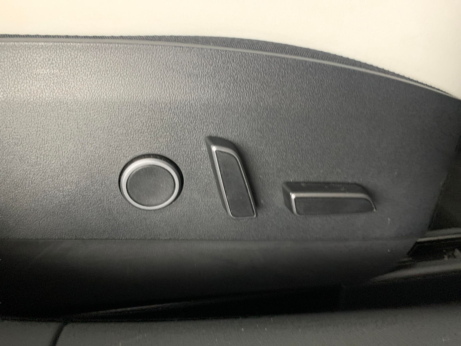 Used Tesla Model 3 2021 for sale - 77055793: Photo 22