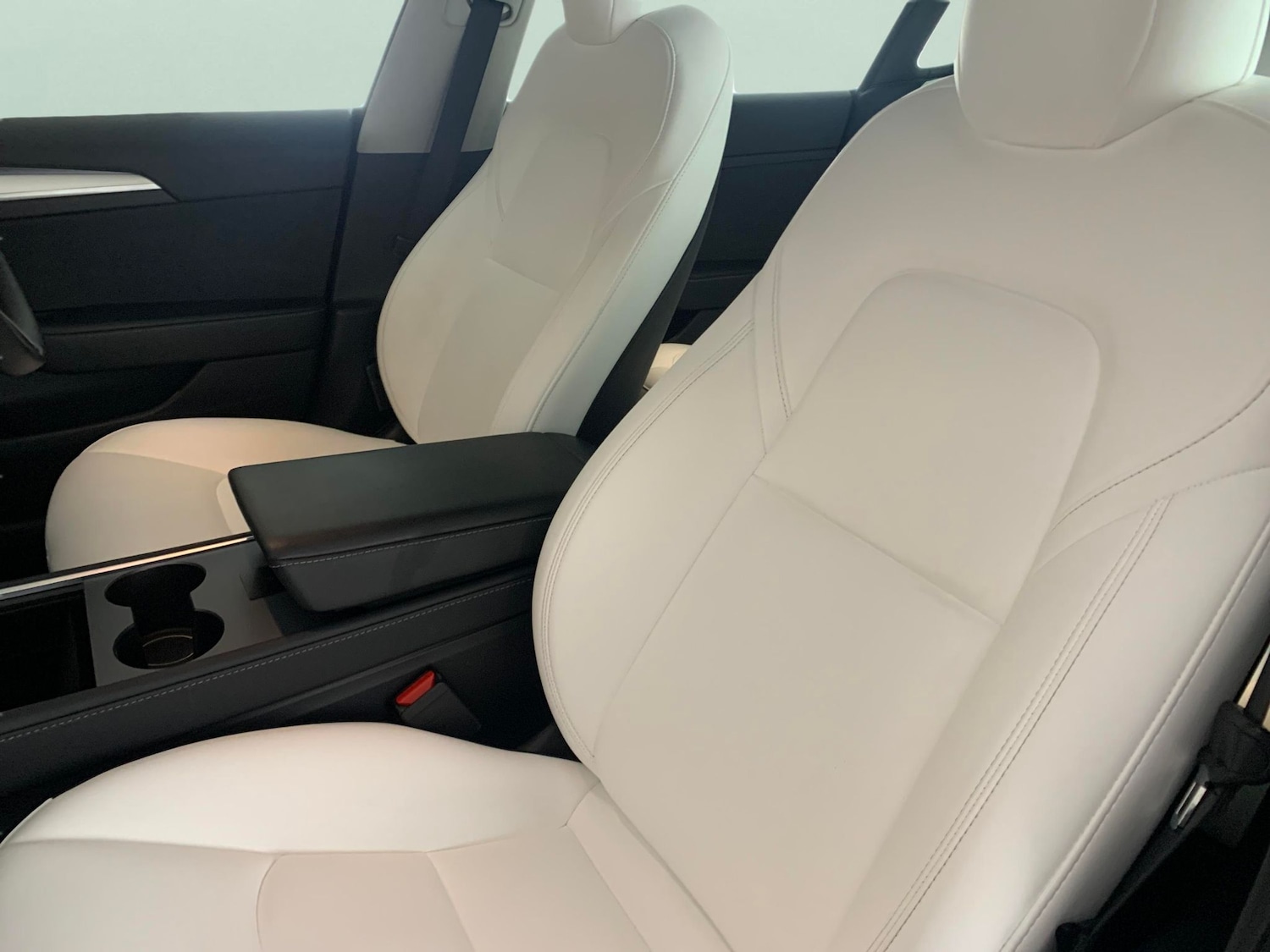 Used Tesla Model 3 2021 for sale - 77055793: Photo 8