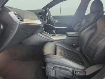 Used BMW 3 Series 2019 for sale - 79473103: Photo