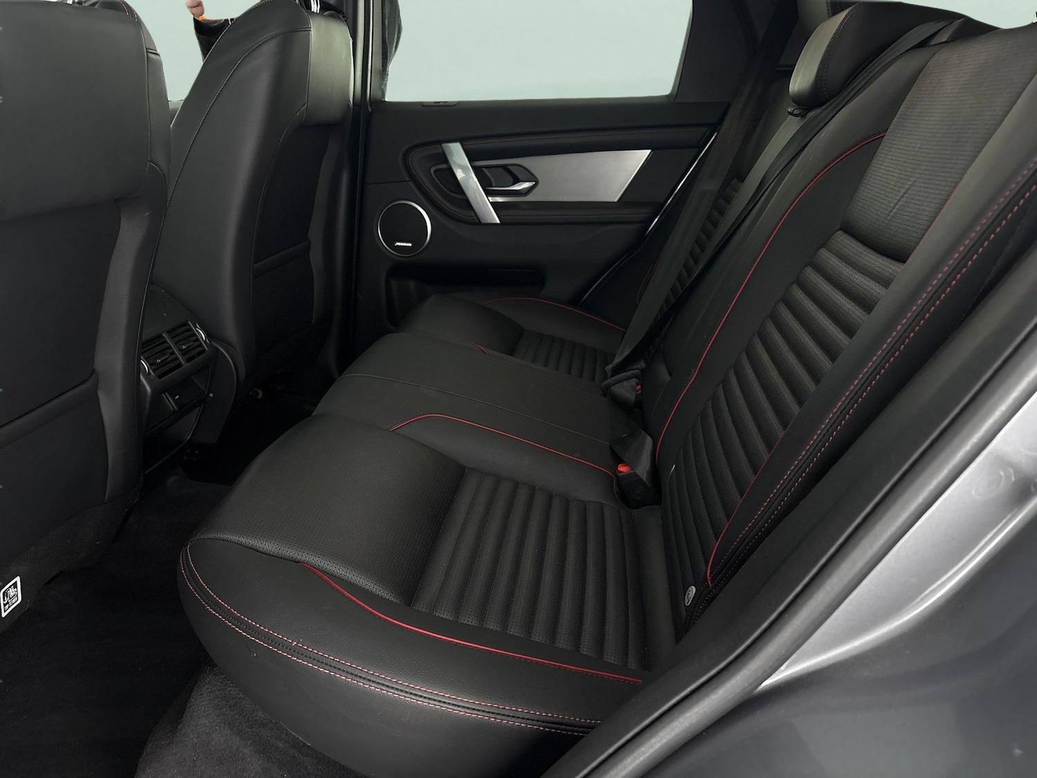 Used Land Rover Discovery Sport 2023 for sale - 78199673: Photo 33