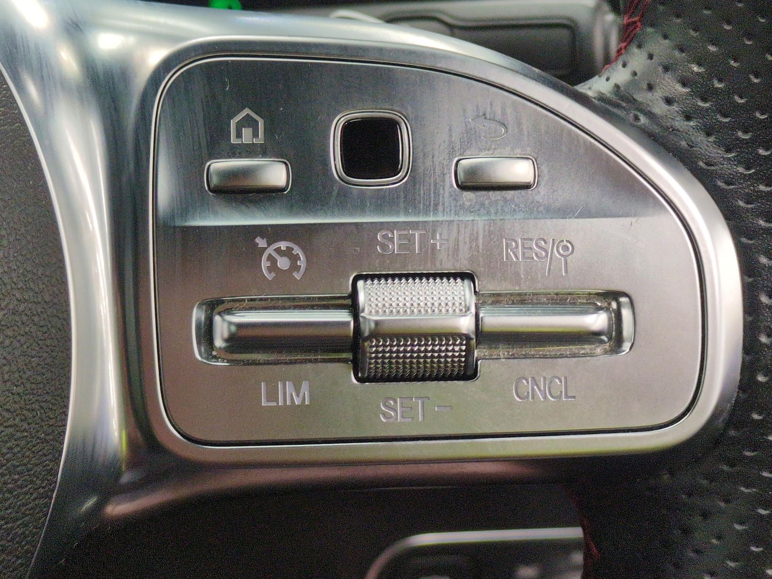 Used Mercedes-Benz EQA 2022 for sale - 76159362: Photo 29