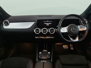 Used Mercedes-Benz EQA 2022 for sale - 76159362: Photo 4