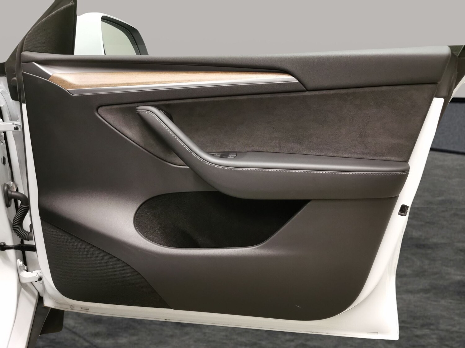 Used Tesla Model Y 2023 for sale - 77829800: Photo 30