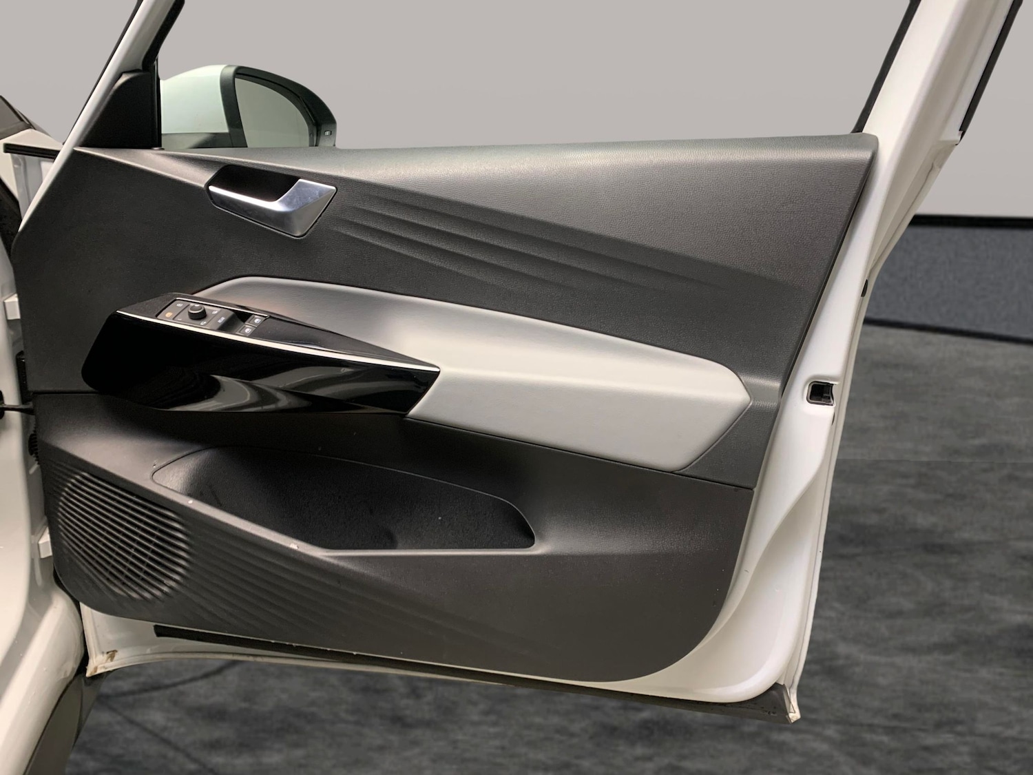 Used Volkswagen ID.3 for sale - 76725427: Photo 25