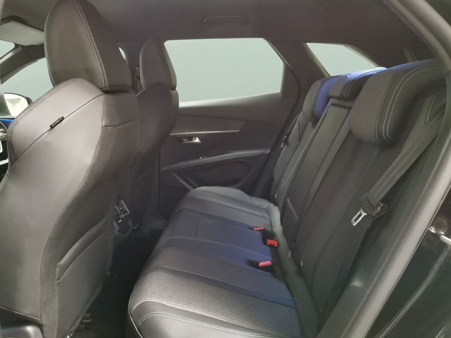 Used Peugeot 3008 2023 for sale - 77579372: Photo 24