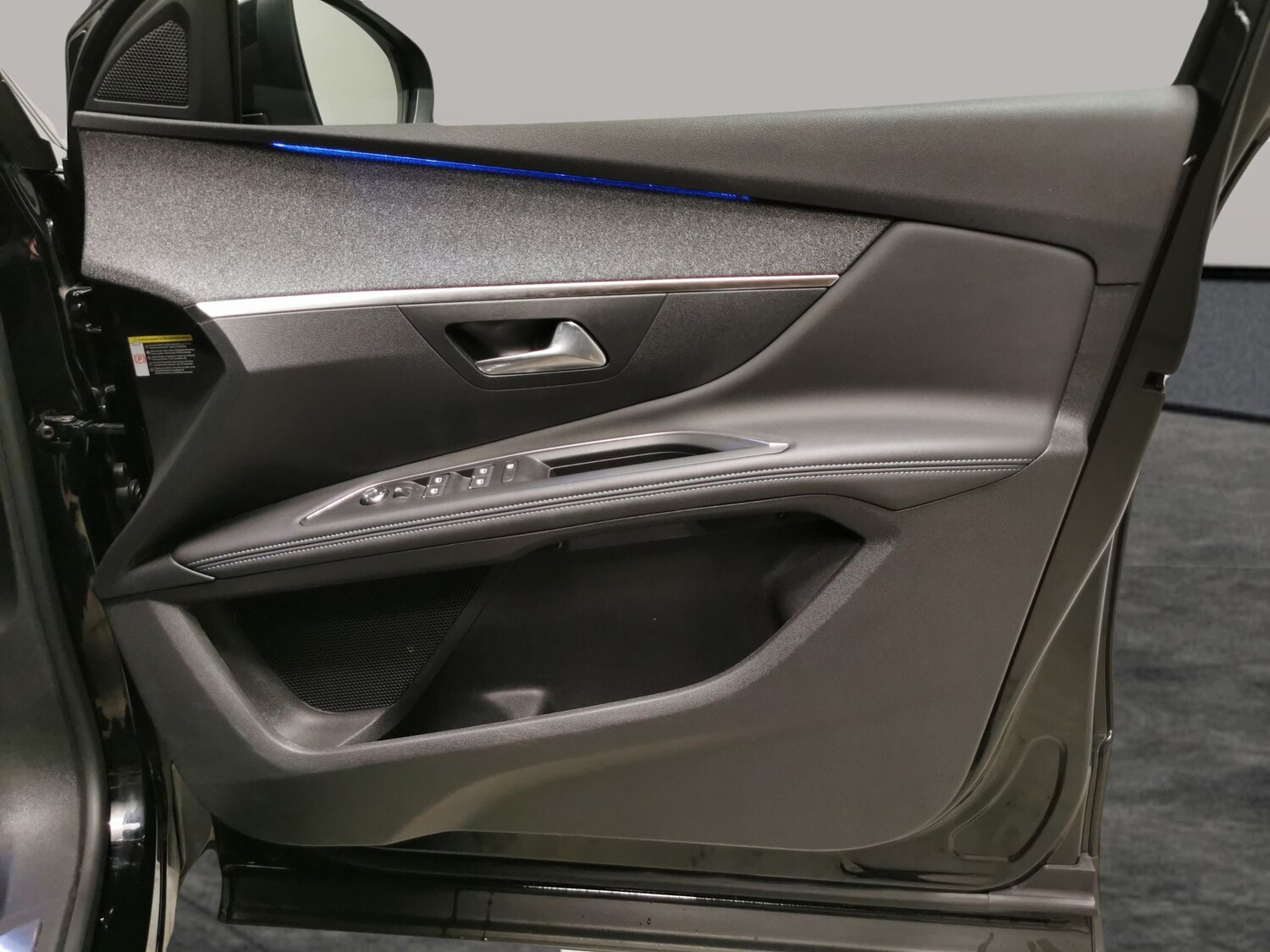 Used Peugeot 3008 2023 for sale - 77579372: Photo 28