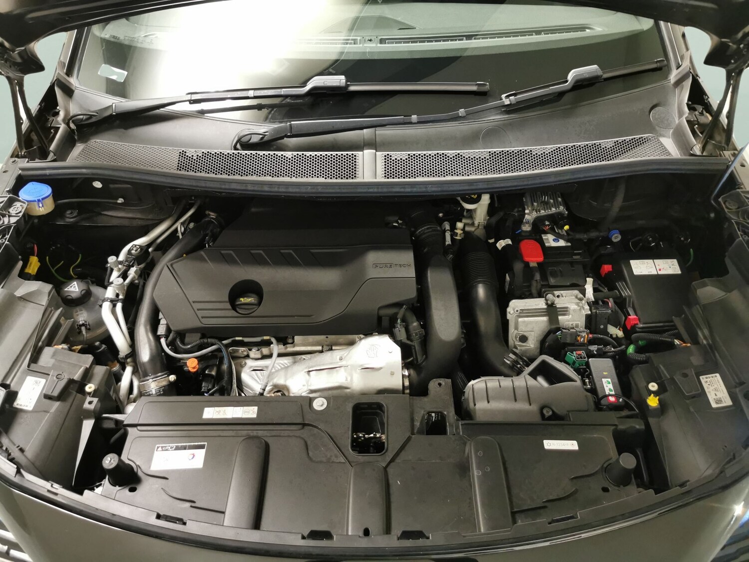 Used Peugeot 3008 2023 for sale - 77579372: Photo 31