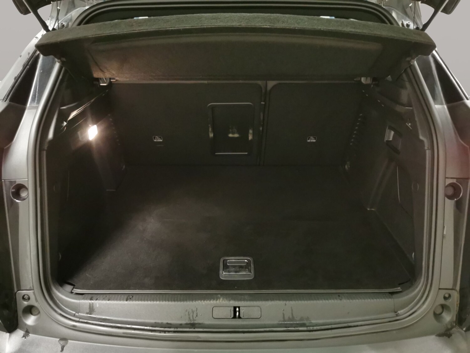 Used Peugeot 3008 2023 for sale - 77579372: Photo 32