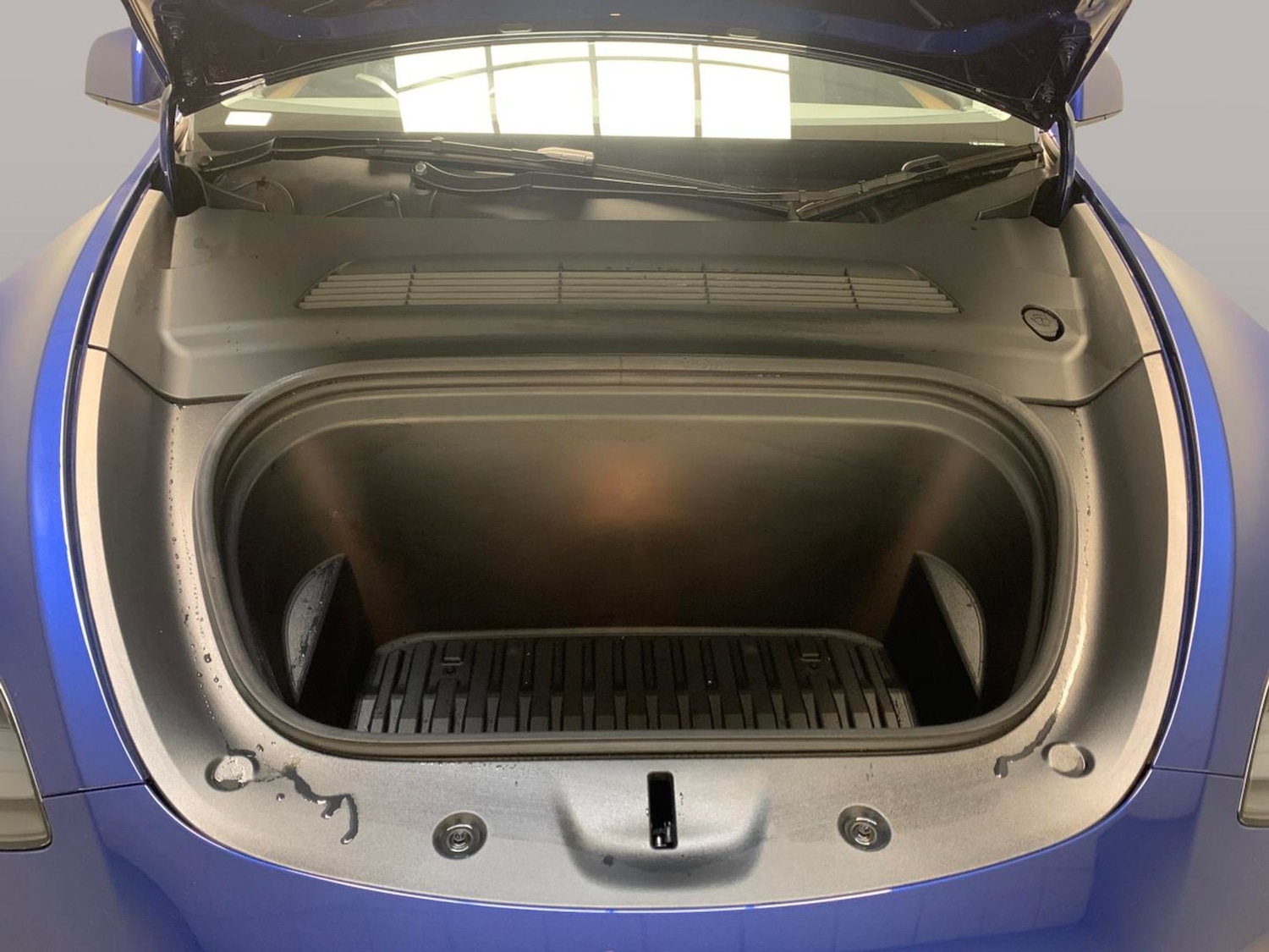 Used Tesla Model Y 2023 for sale - 77259412: Photo 30