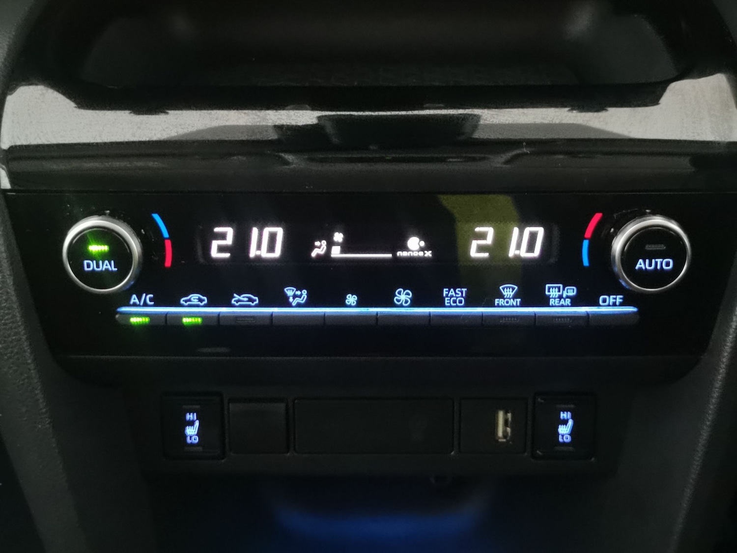 Used Toyota Yaris Cross 2024 for sale - 76577924: Photo 18