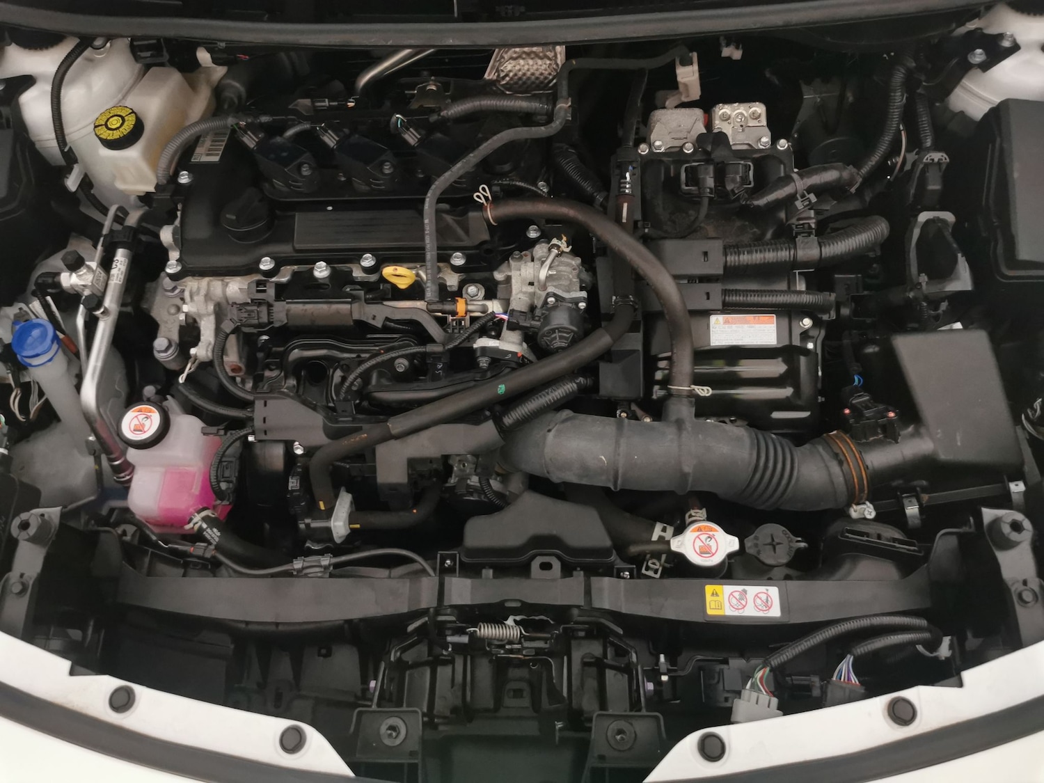 Used Toyota Yaris Cross 2024 for sale - 76577924: Photo 37