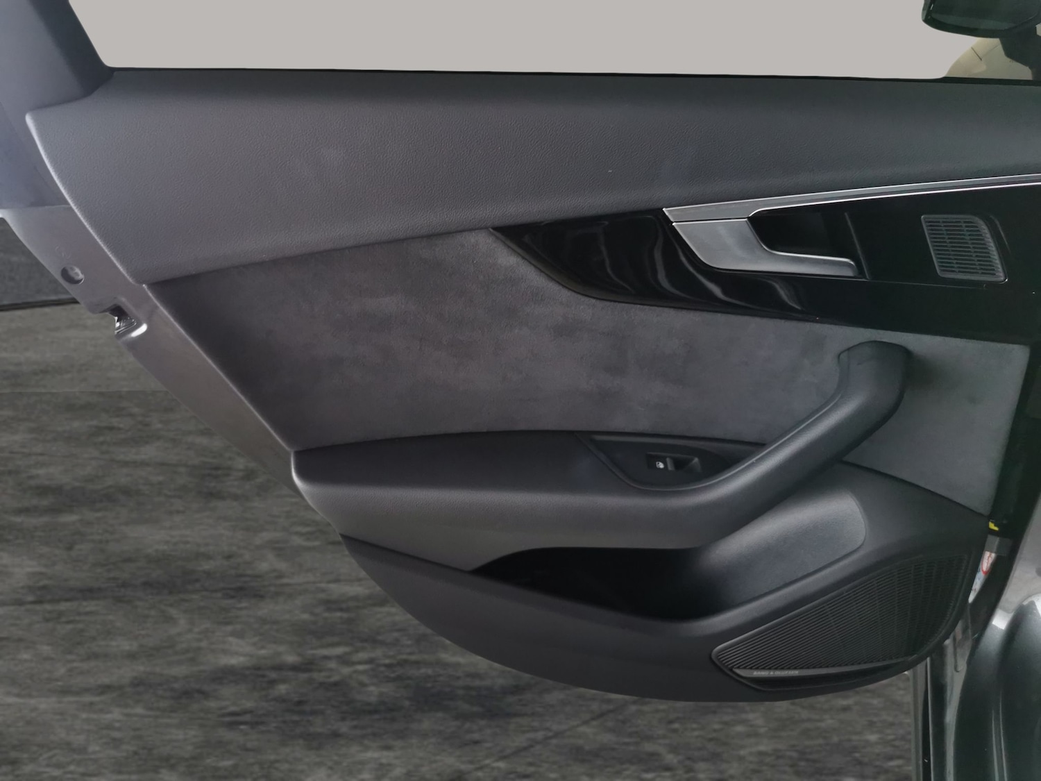 Used Audi A4 2023 for sale - 76557200: Photo 31