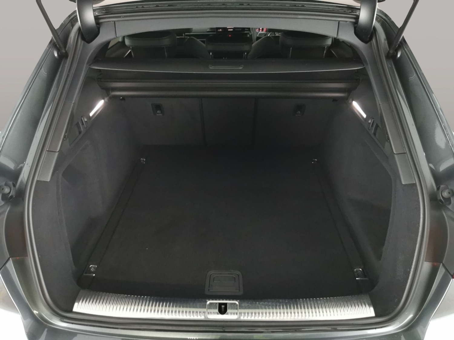 Used Audi A4 2023 for sale - 76557200: Photo 36