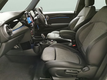 Used MINI Electric Hatch 2022 for sale - 76928400: Photo