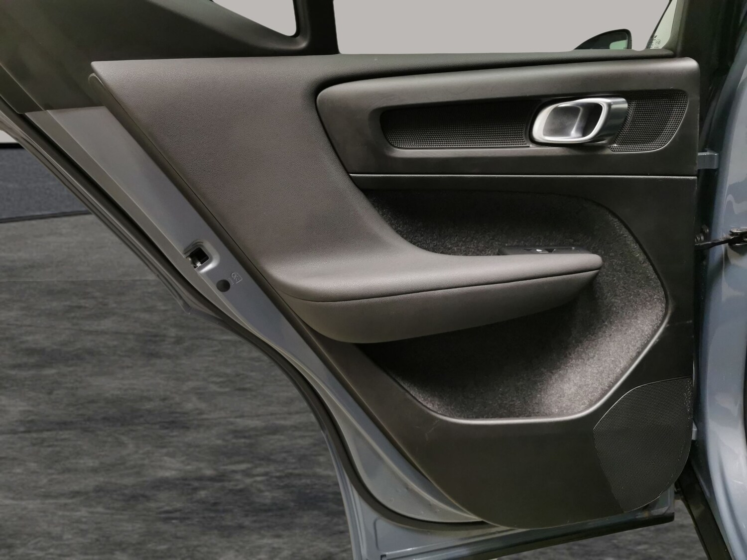 Used Volvo XC40 2023 for sale - 77730599: Photo 27