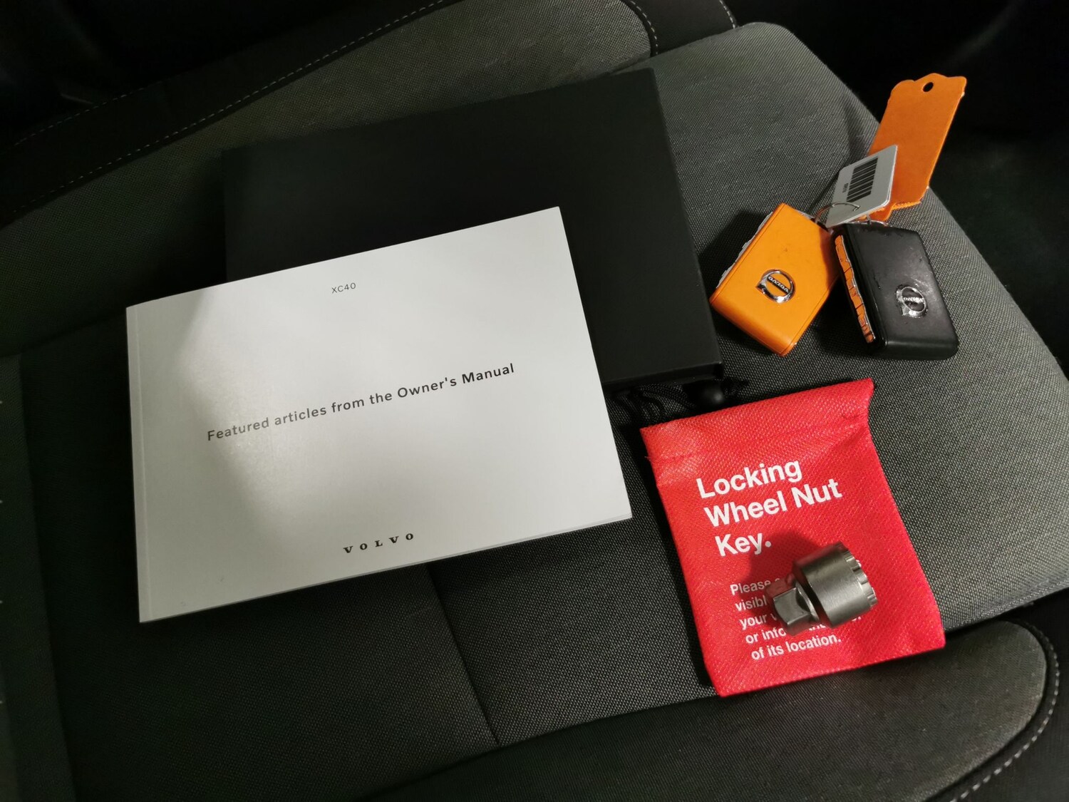 Used Volvo XC40 2023 for sale - 77730599: Photo 30