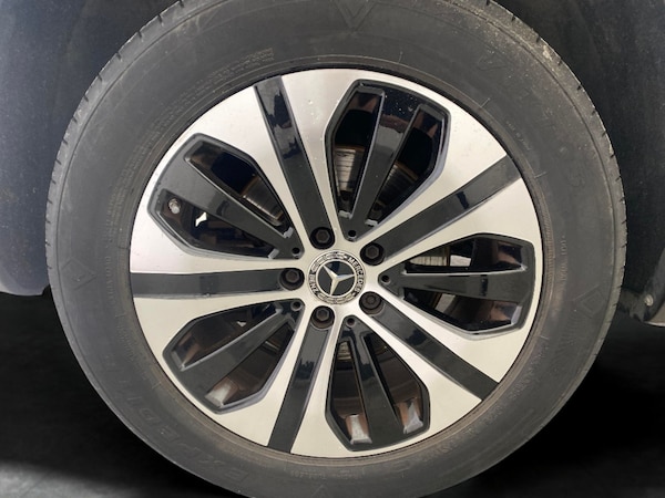 Used Mercedes-Benz GLC 2020 for sale - 76244997: Photo 31