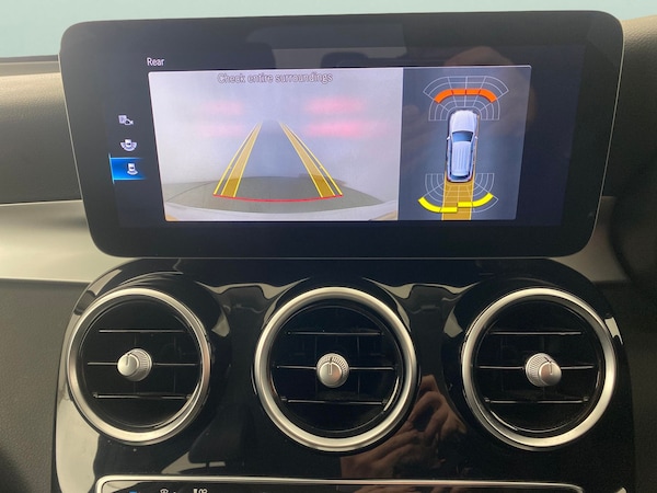 Used Mercedes-Benz GLC 2020 for sale - 76244997: Photo 6