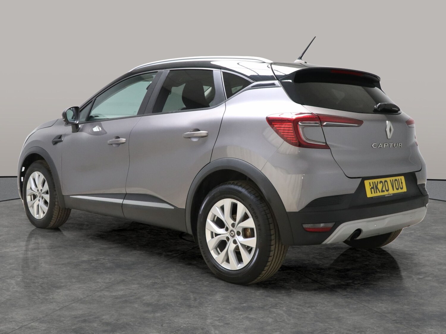 Used Renault Captur for sale - 77543148: Photo 12