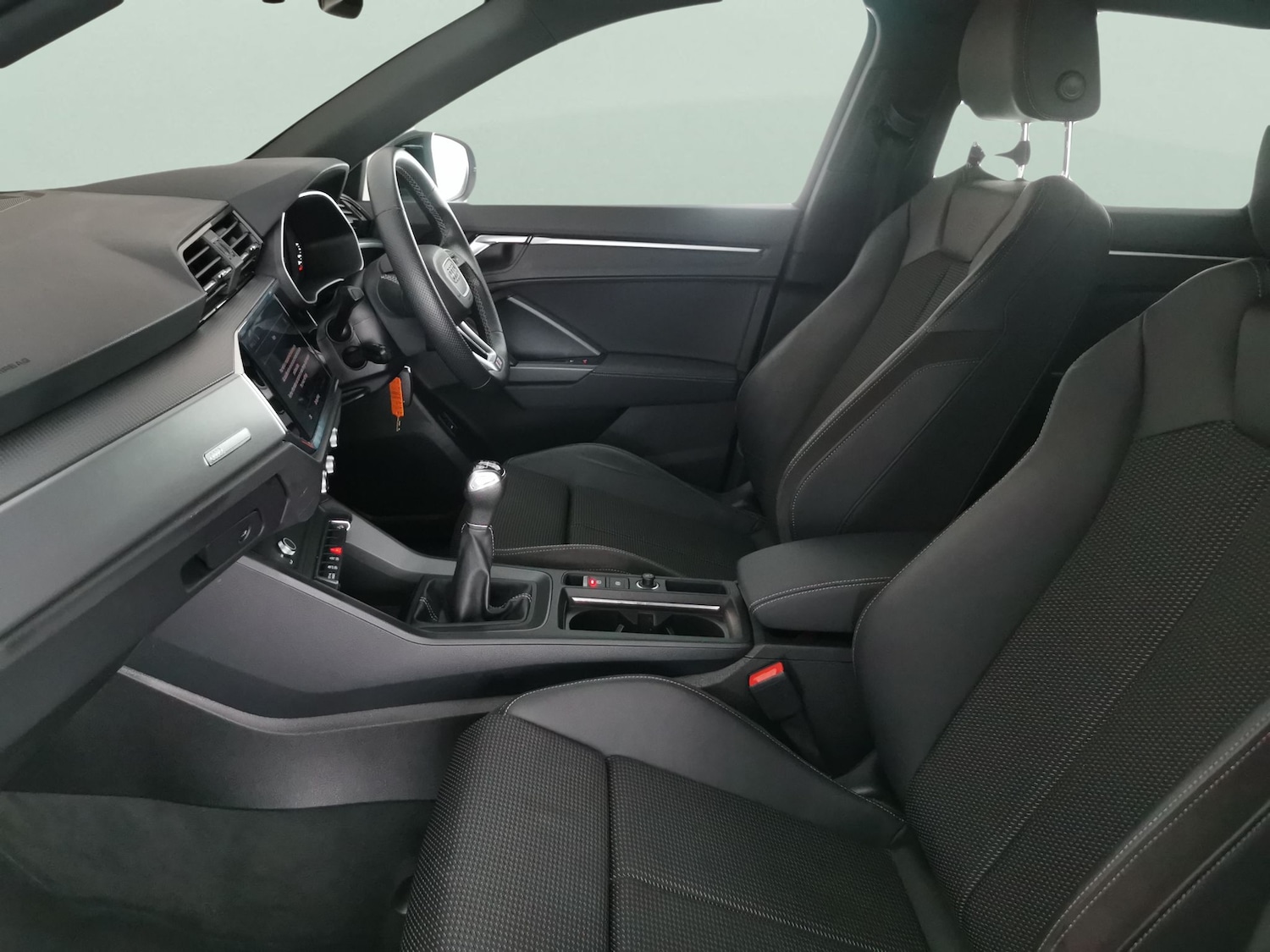 Used Audi Q3 2021 for sale - 76439557: Photo 4