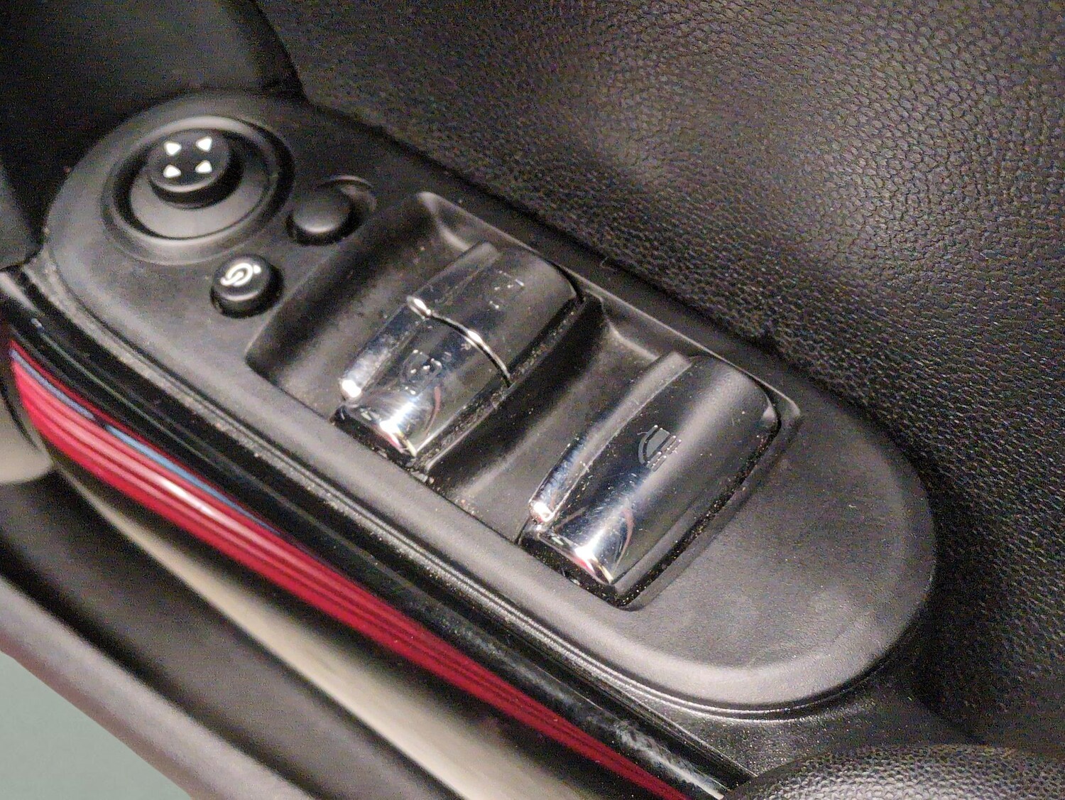 Used MINI Convertible 2021 for sale - 77648582: Photo 21