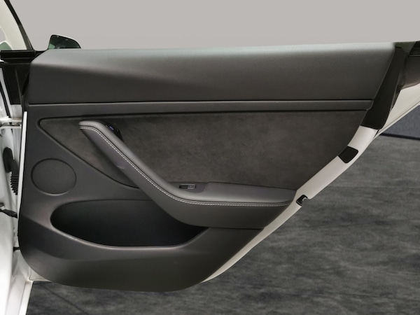 Used Tesla Model 3 2021 for sale - 76222241: Photo 41