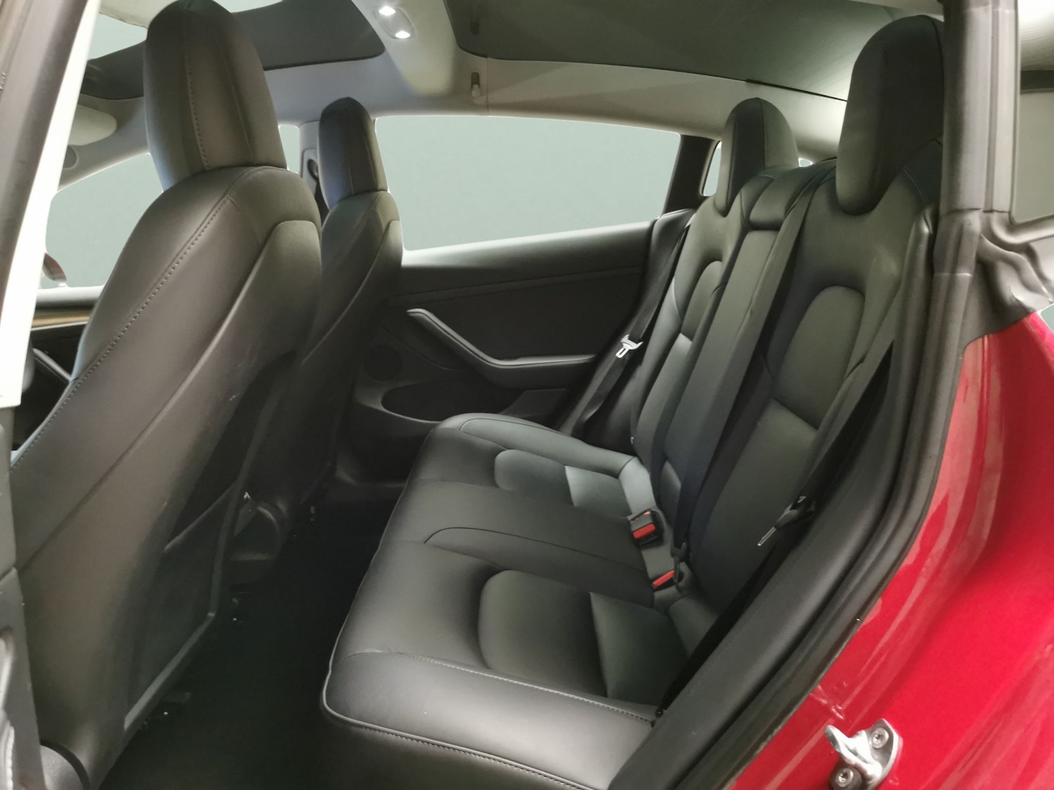 Used Tesla Model 3 2021 for sale - 77703000: Photo 27