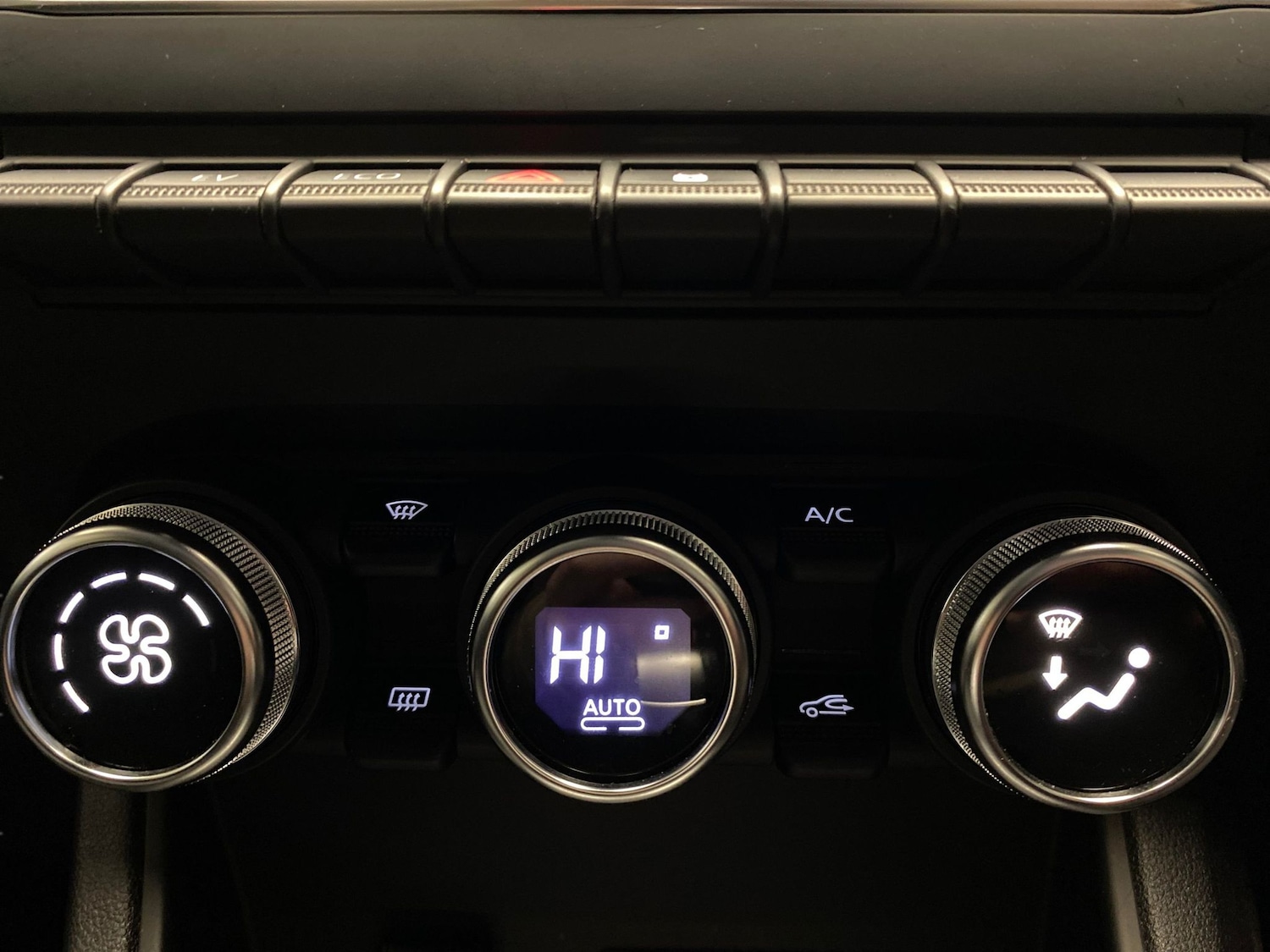 Used Renault Captur 2022 for sale - 78159637: Photo 18