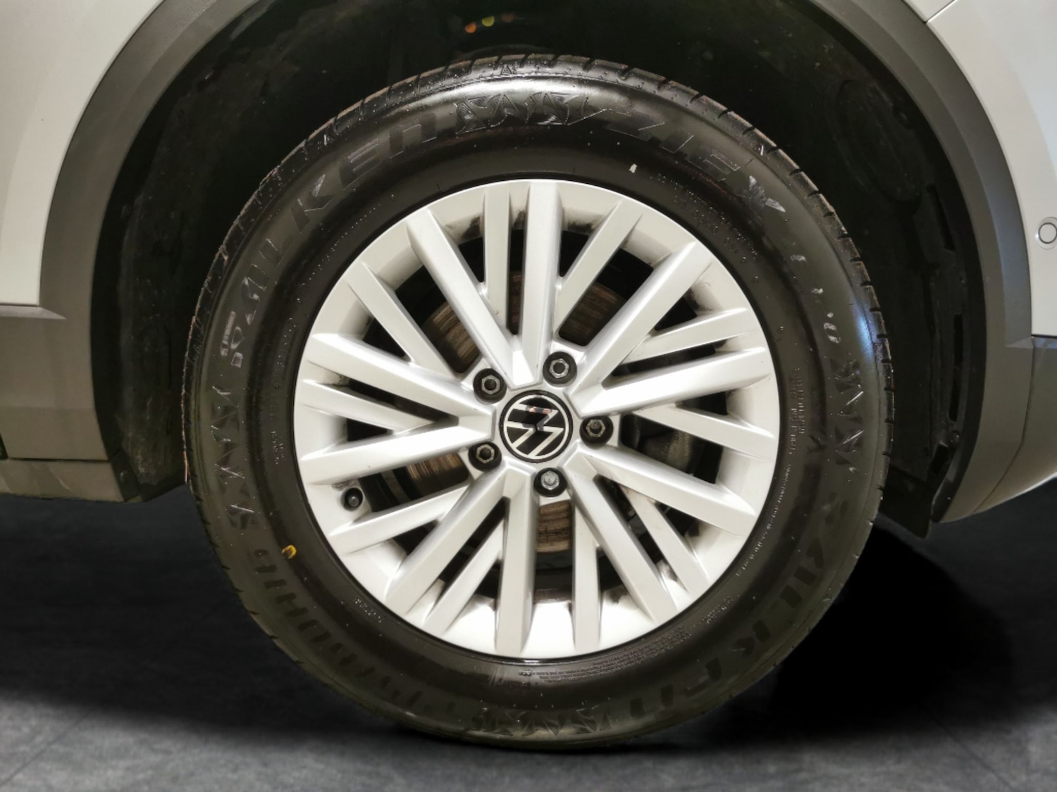 Used Volkswagen T-Roc 2023 for sale - 76808198: Photo 18