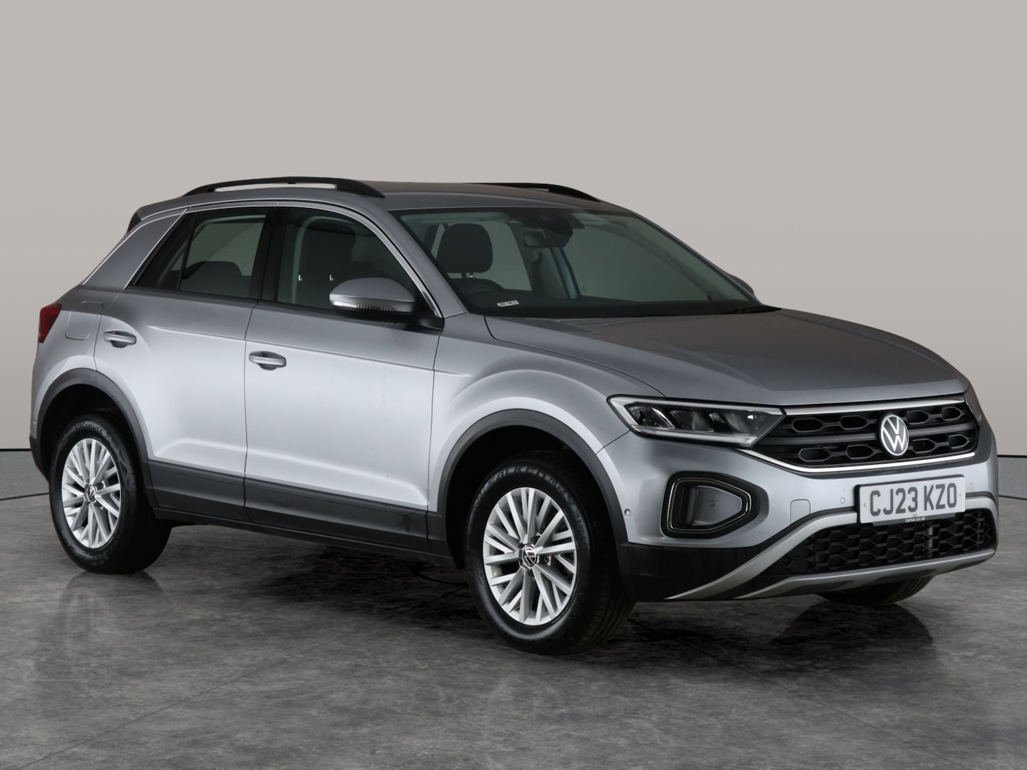 Used Volkswagen T-Roc 2023 for sale - 76808198: Photo 7