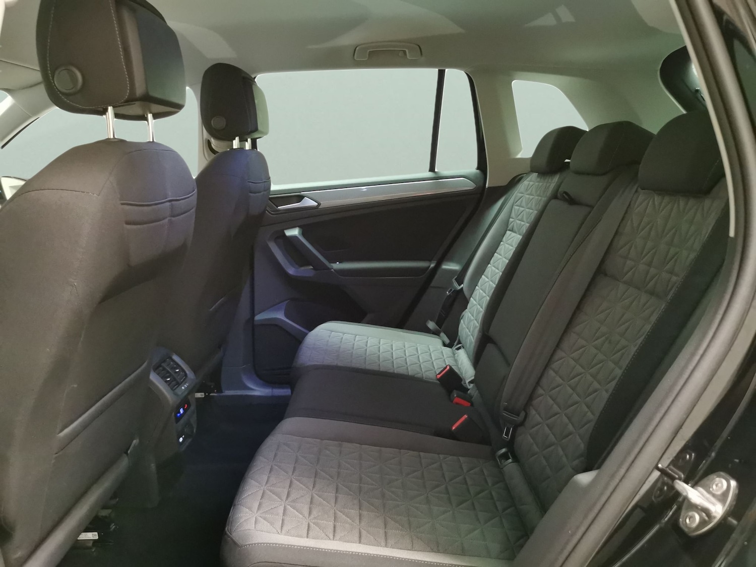 Used Volkswagen Tiguan 2022 for sale - 77294864: Photo 22