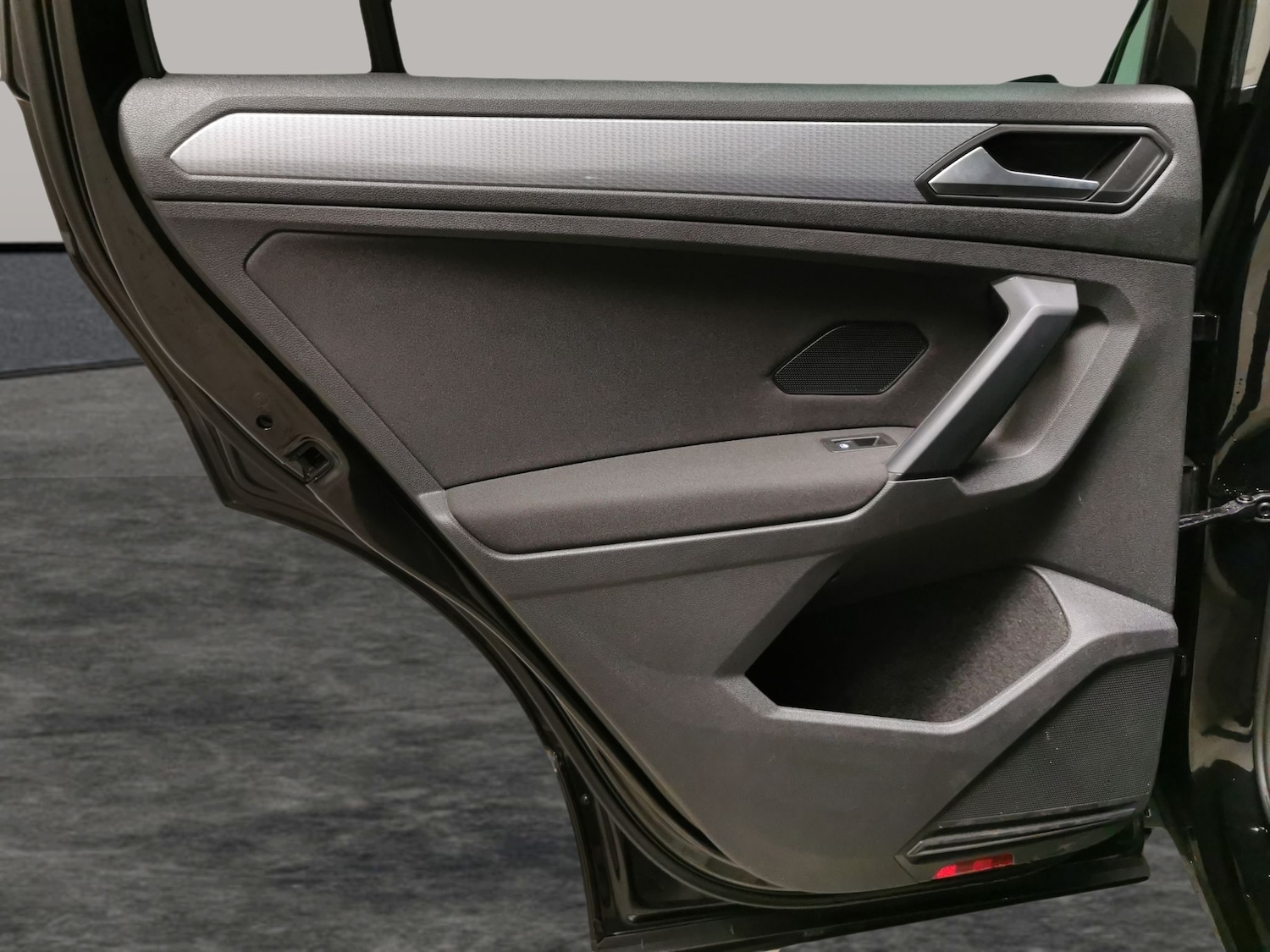 Used Volkswagen Tiguan 2022 for sale - 77294864: Photo 24