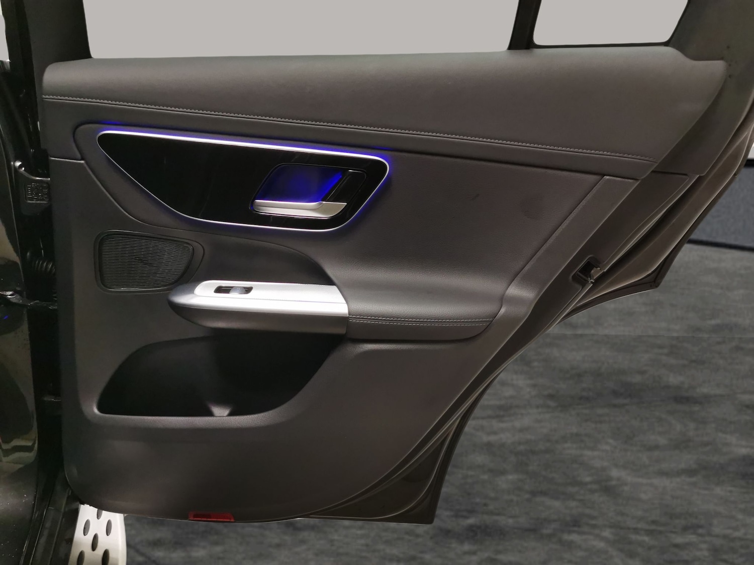 Used Mercedes-Benz GLC 2023 for sale - 77706557: Photo 30