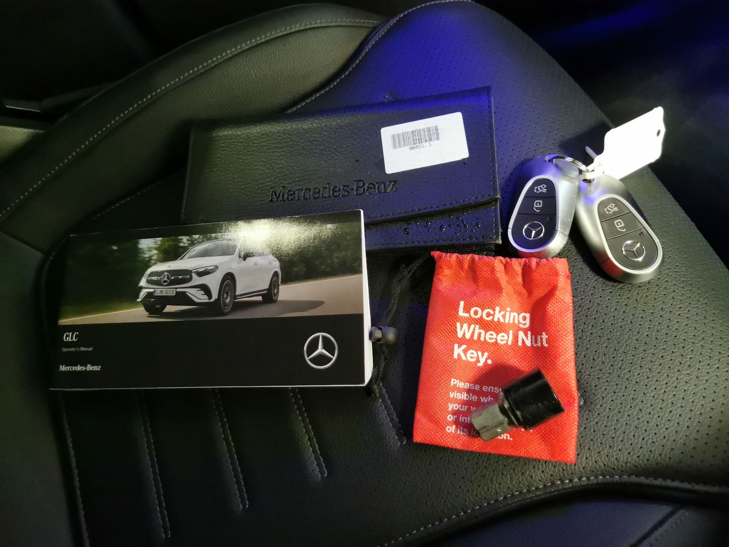 Used Mercedes-Benz GLC 2023 for sale - 77706557: Photo 33