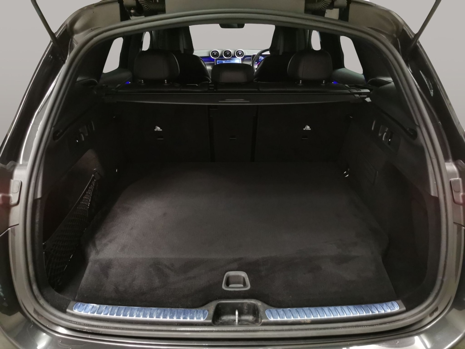 Used Mercedes-Benz GLC 2023 for sale - 77706557: Photo 35