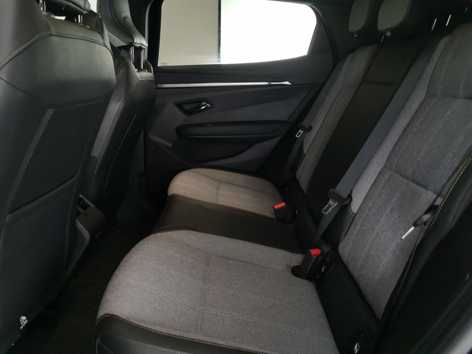 Used Renault Megane E Tech 2022 for sale - 77519629: Photo 30