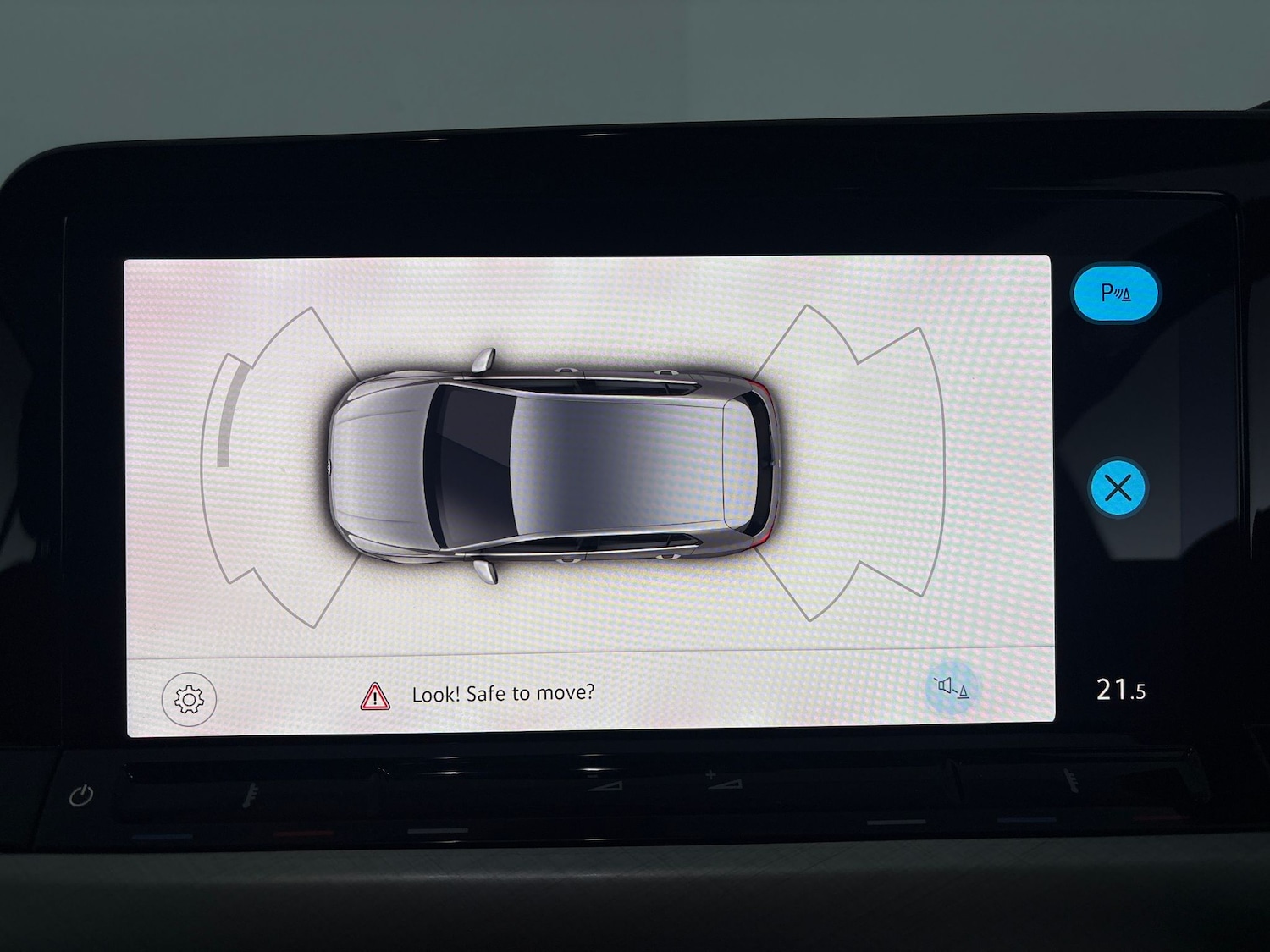 Used Volkswagen Golf 2021 for sale - 76420797: Photo 22