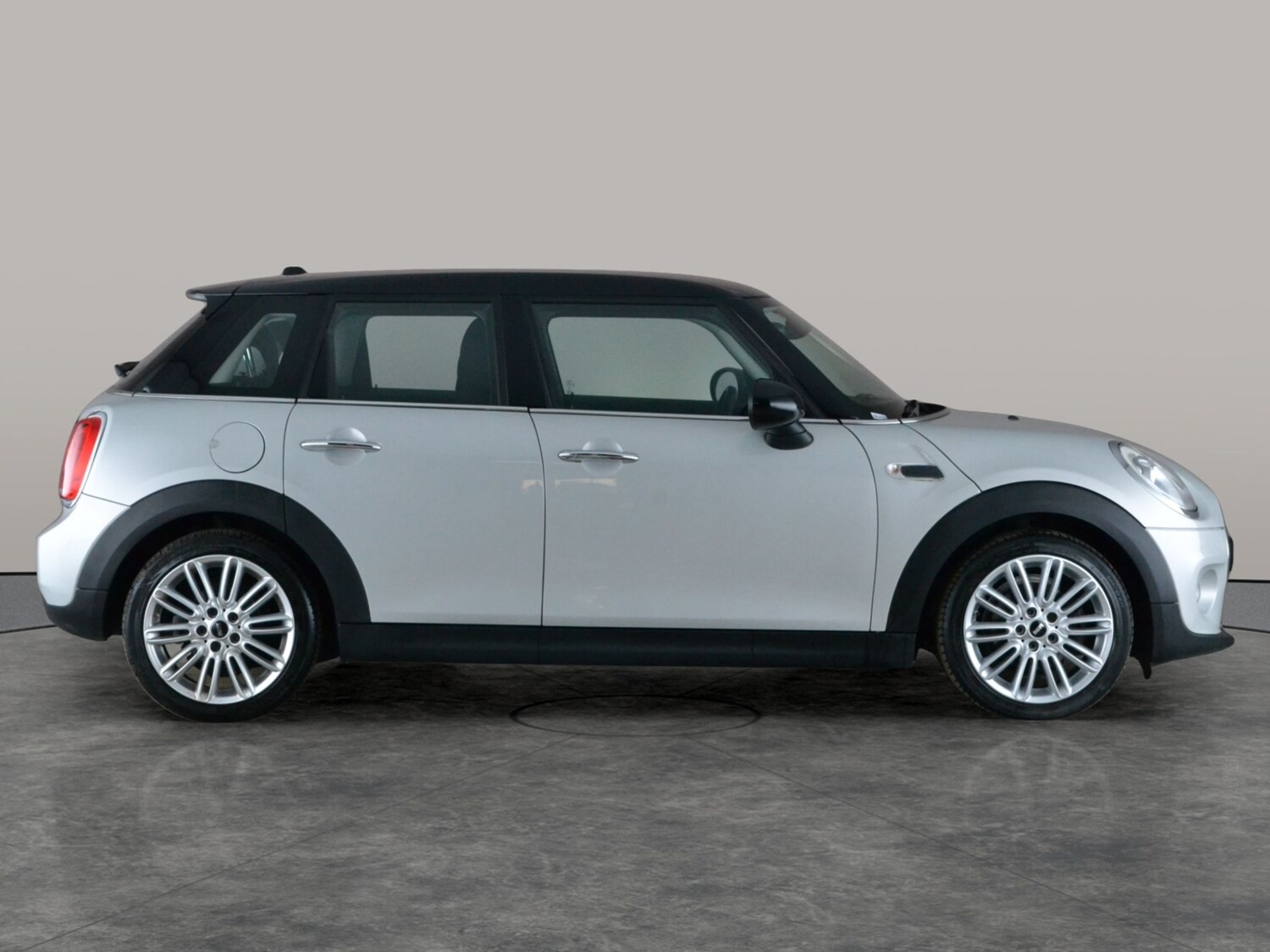Used MINI Hatch 2018 for sale - 77691267: Photo 8