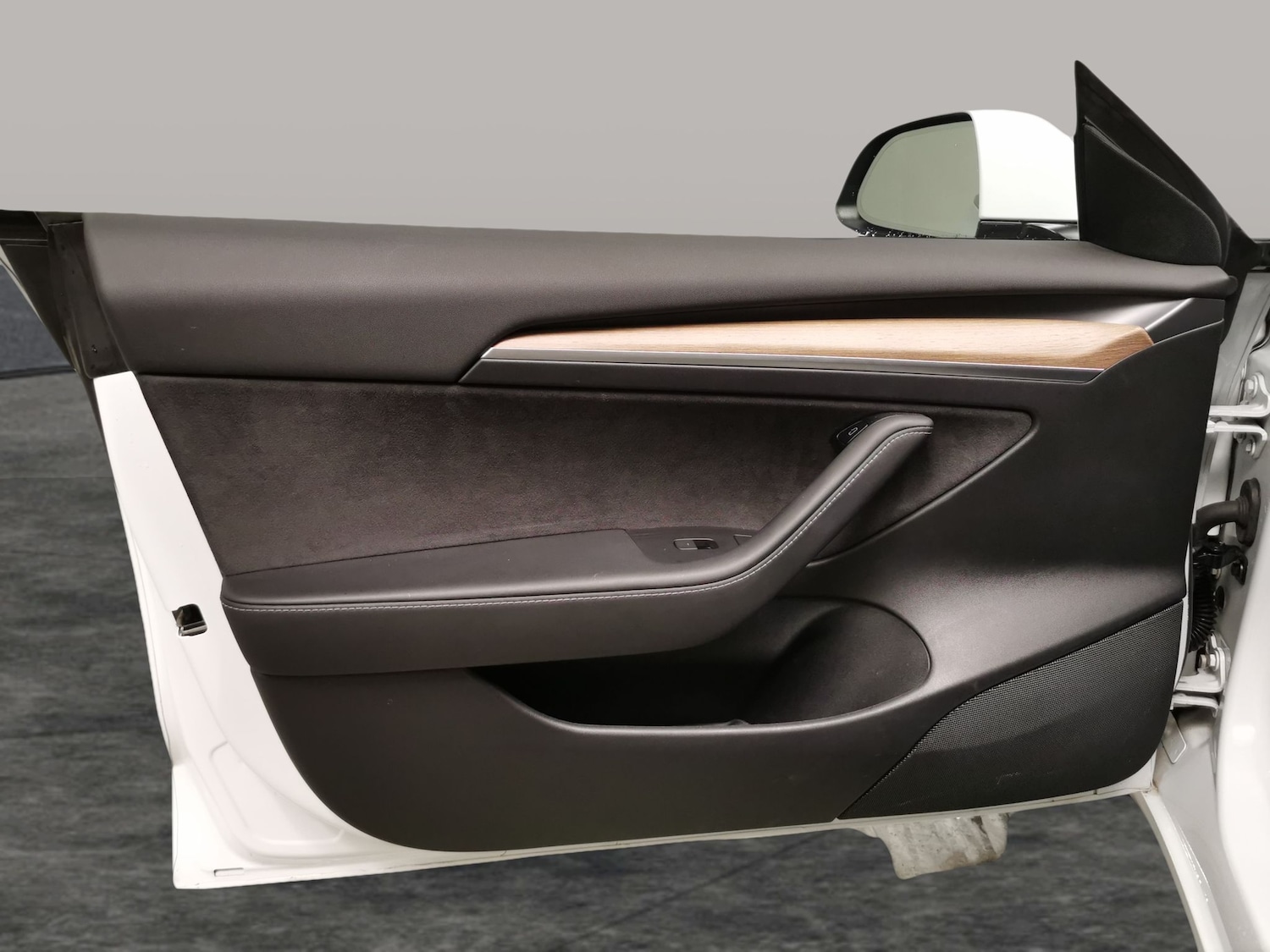 Used Tesla Model 3 2021 for sale - 77588956: Photo 28