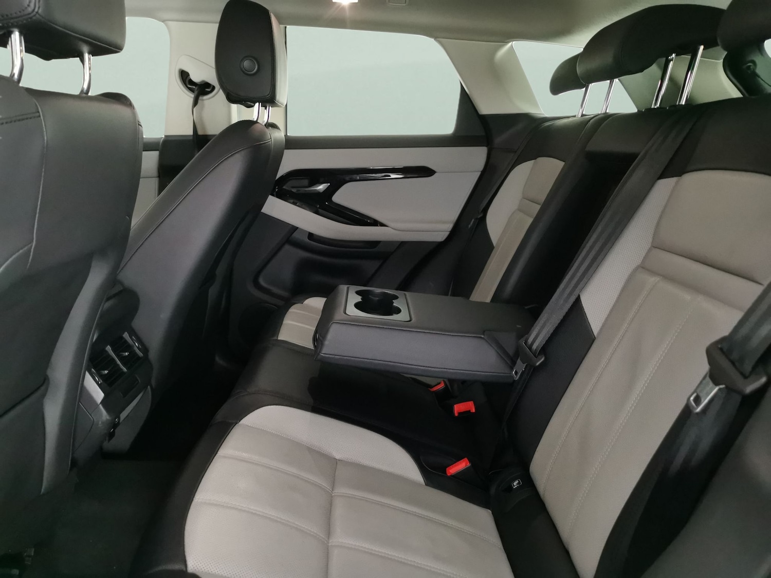 Used Land Rover Range Rover Evoque 2023 for sale - 77804181: Photo 37