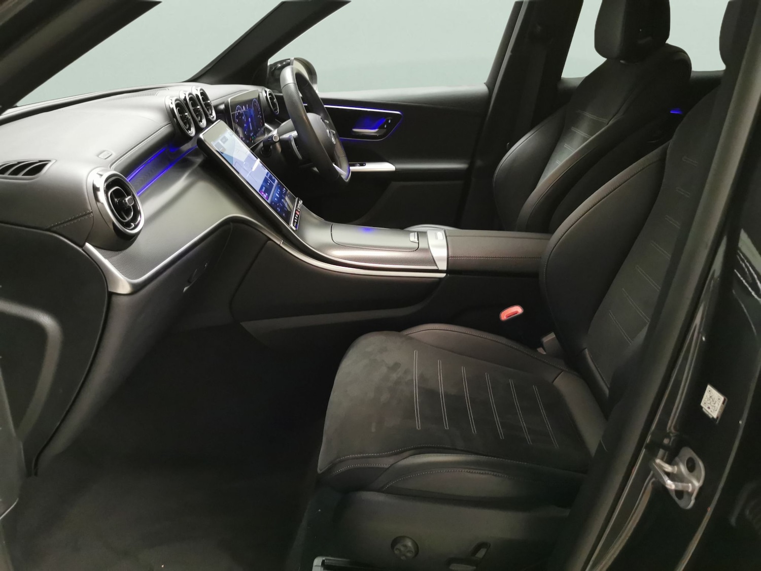 Used Mercedes-Benz GLC 2024 for sale - 78137444: Photo 4