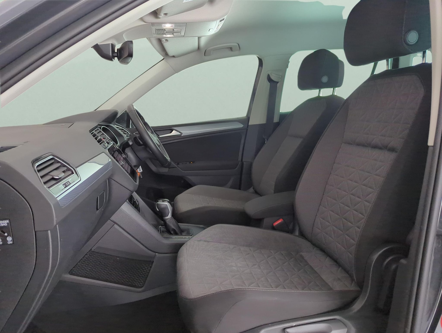 Used Volkswagen Tiguan 2022 for sale - 77928193: Photo 4