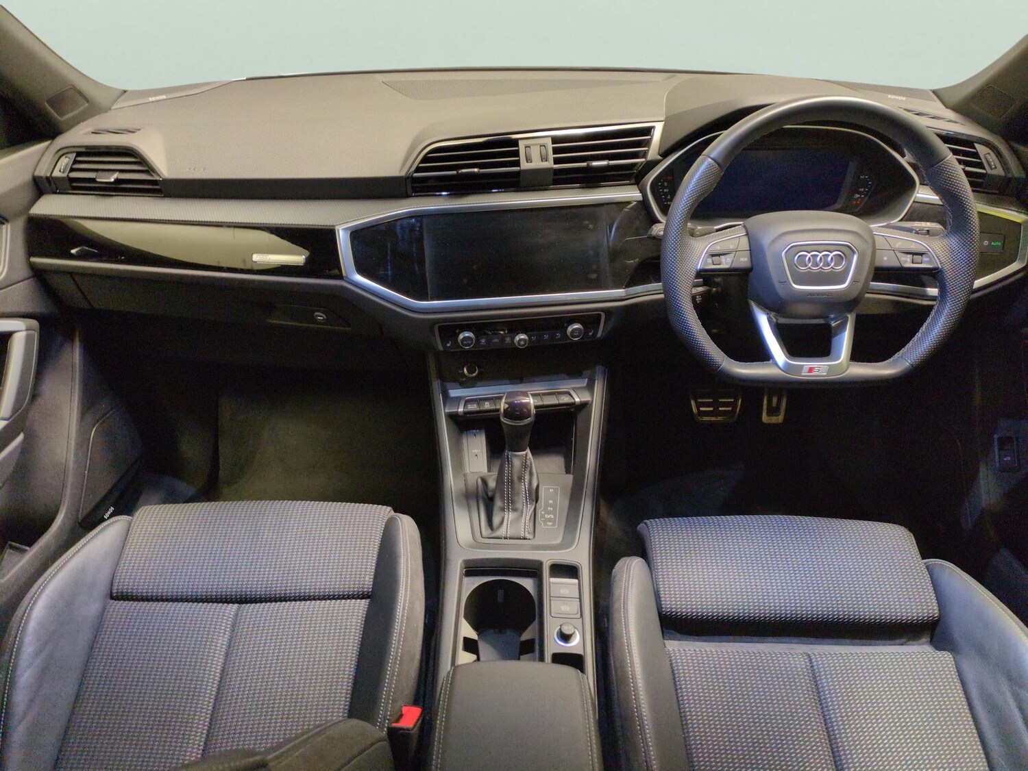 Used Audi Q3 for sale - 77555747: Photo 6