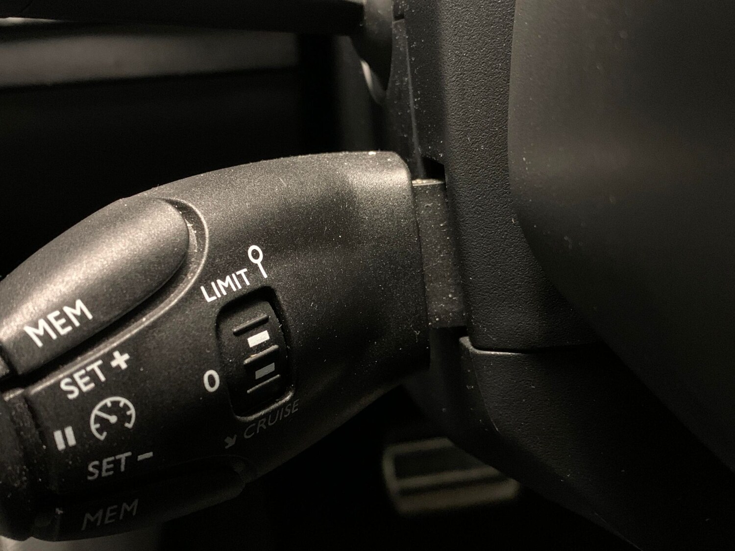 Used Peugeot E-2008 for sale - 77360883: Photo 19